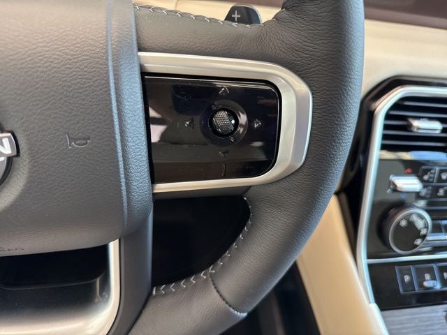 2025 Nissan Armada Platinum