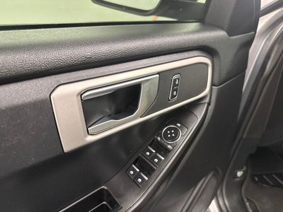 2021 Ford Explorer Base
