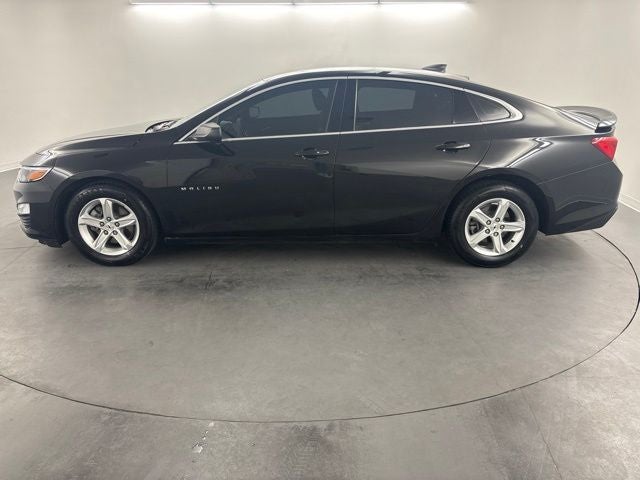 2022 Chevrolet Malibu LS