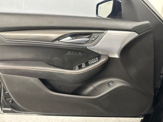 2023 Cadillac CT5 4dr Sdn