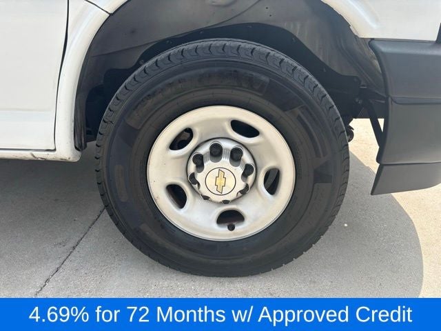 2023 Chevrolet Express 3500 LS