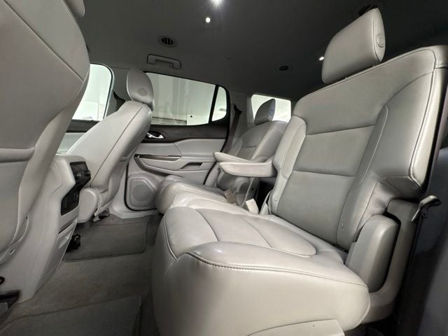 2017 GMC Acadia SLT