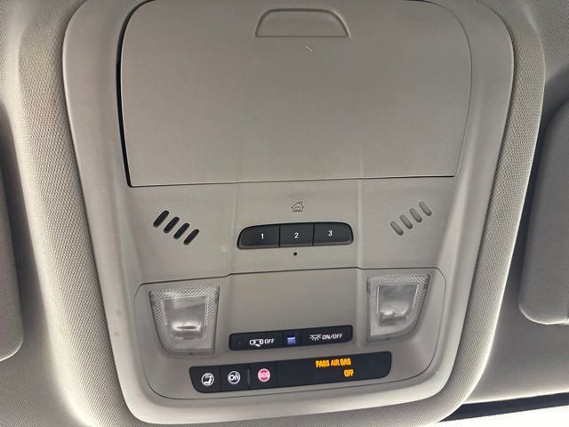 2017 GMC Acadia SLT