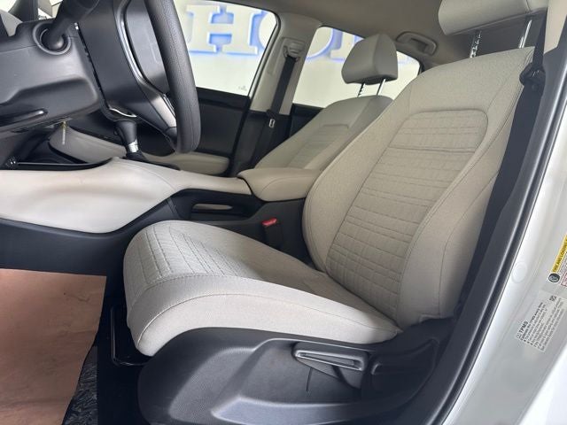 2027 Honda HR-V LX AWD