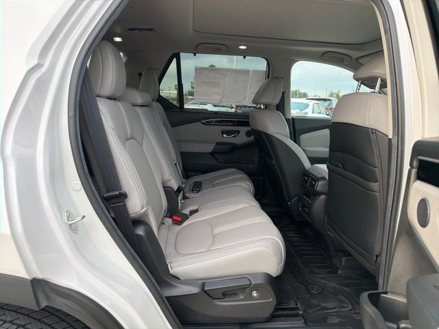 2025 Honda Pilot AWD TRG