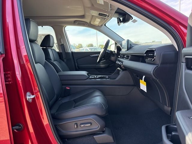 2025 Honda Pilot AWD Touring w/HPD Wheels