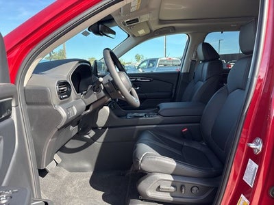 2025 Honda Pilot AWD Touring w/HPD Wheels