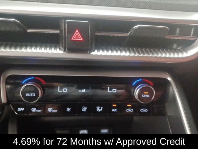 2024 Kia K5 GT-Line