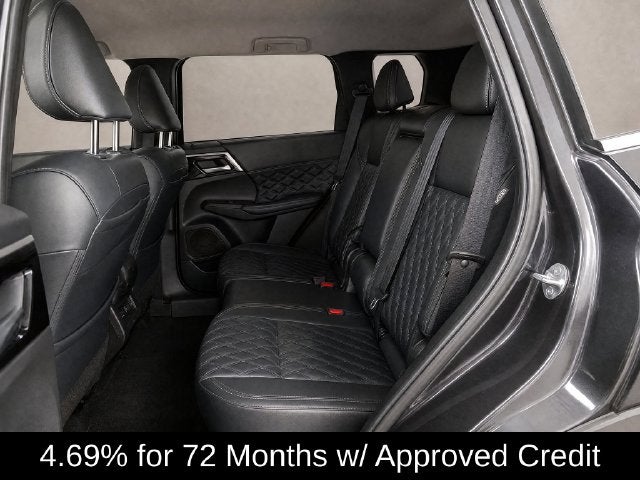 2023 Mitsubishi Outlander SEL