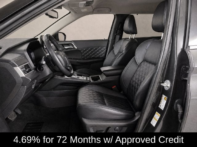 2023 Mitsubishi Outlander SEL