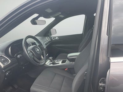 2019 Jeep Grand Cherokee Laredo E