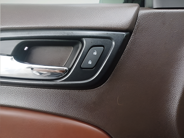 2018 Chevrolet Suburban Premier
