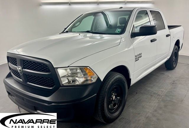 2022 RAM 1500 Classic Tradesman Crew Cab 5'7's photo