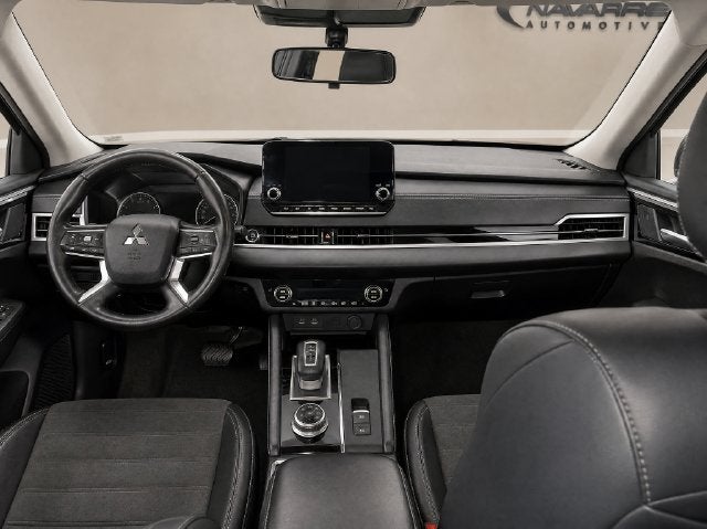 2024 Mitsubishi Outlander SE Black Edition