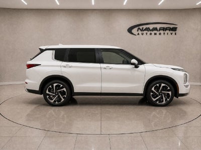 2024 Mitsubishi Outlander SE Black Edition