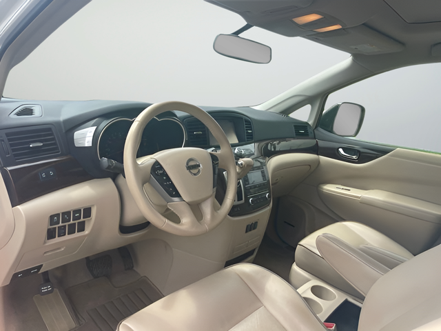 2016 Nissan Quest Platinum