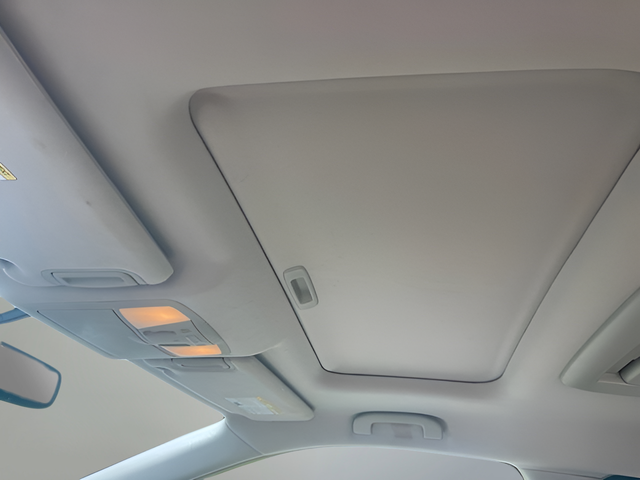 2016 Nissan Quest Platinum