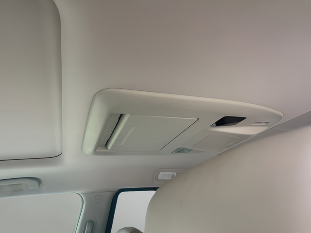 2016 Nissan Quest Platinum