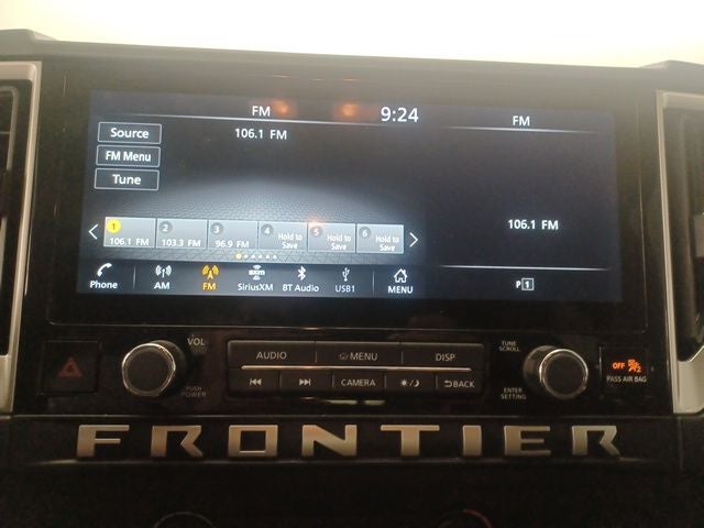 2025 Nissan Frontier SV