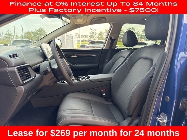 2025 VinFast VF 8 Eco