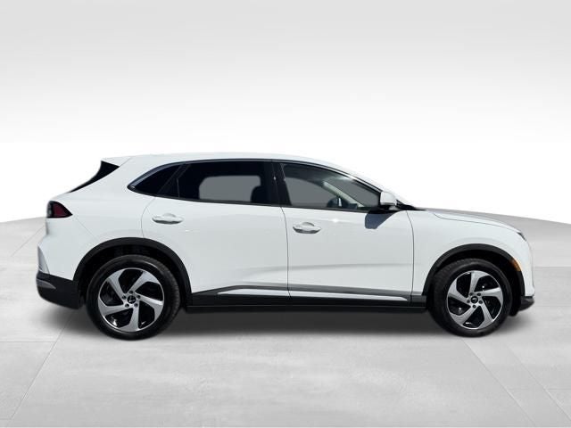 2025 VinFast VF 8 Eco