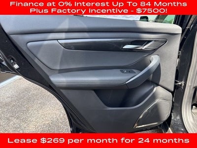 2025 VinFast VF 8 Eco