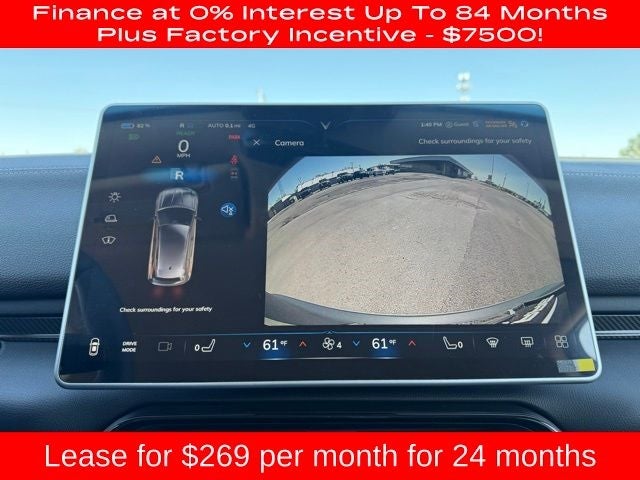 2025 VinFast VF 8 Eco