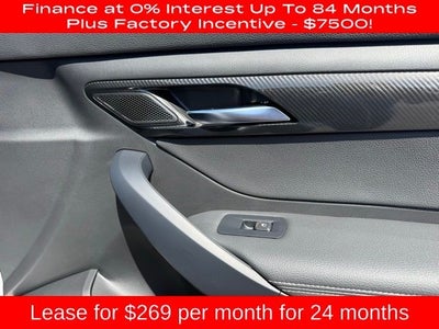 2025 VinFast VF 8 Eco