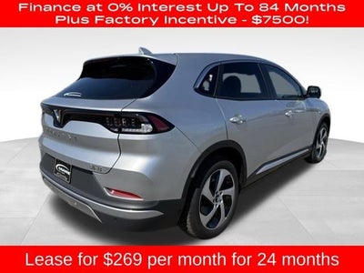 2025 VinFast VF 8 Eco