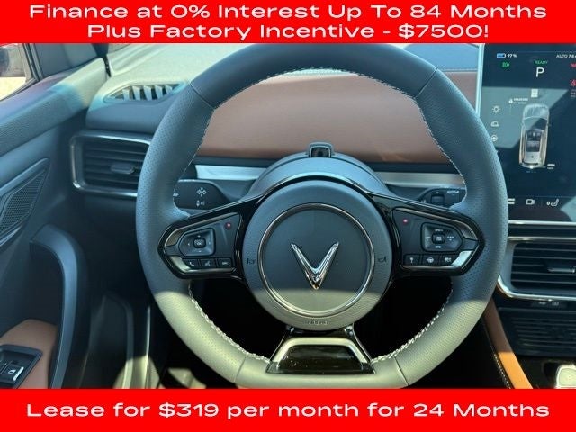 2025 VinFast VF 8 Plus