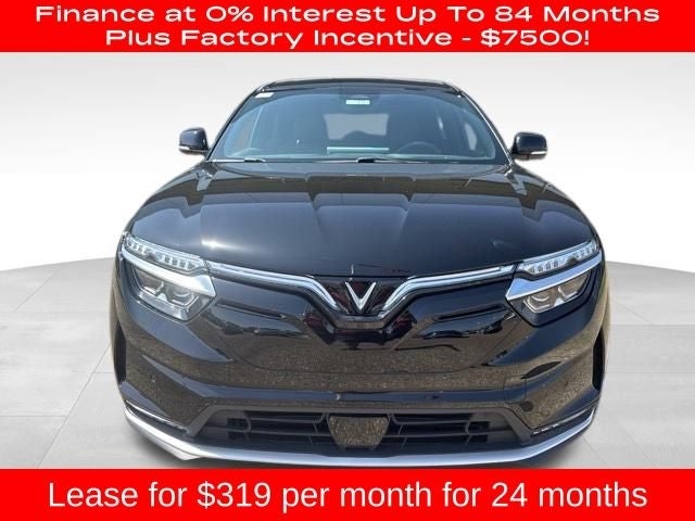 2025 VinFast VF 8 Plus