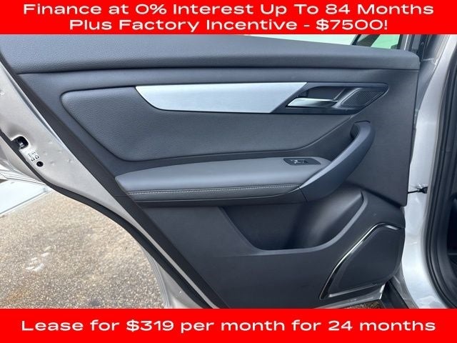 2025 VinFast VF 8 Plus