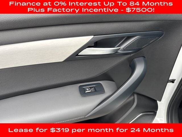 2025 VinFast VF 8 Plus