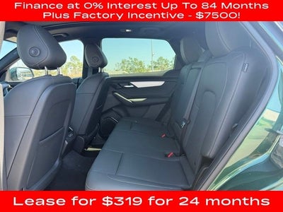 2025 VinFast VF 8 Plus