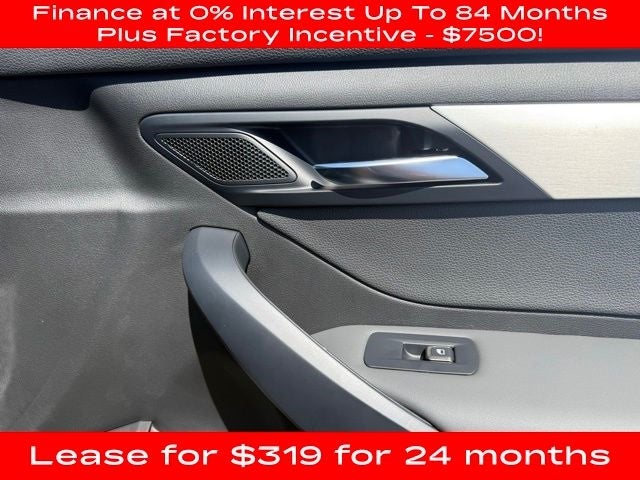 2025 VinFast VF 8 Plus