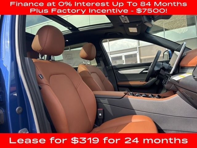 2025 VinFast VF 8 Plus