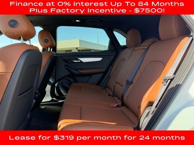 2025 VinFast VF 8 Plus