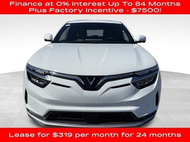 2025 VinFast VF 8 Plus