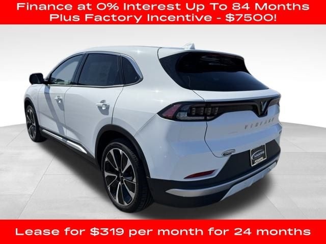 2025 VinFast VF 8 Plus