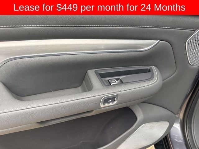 2024 VinFast VF 9 Plus